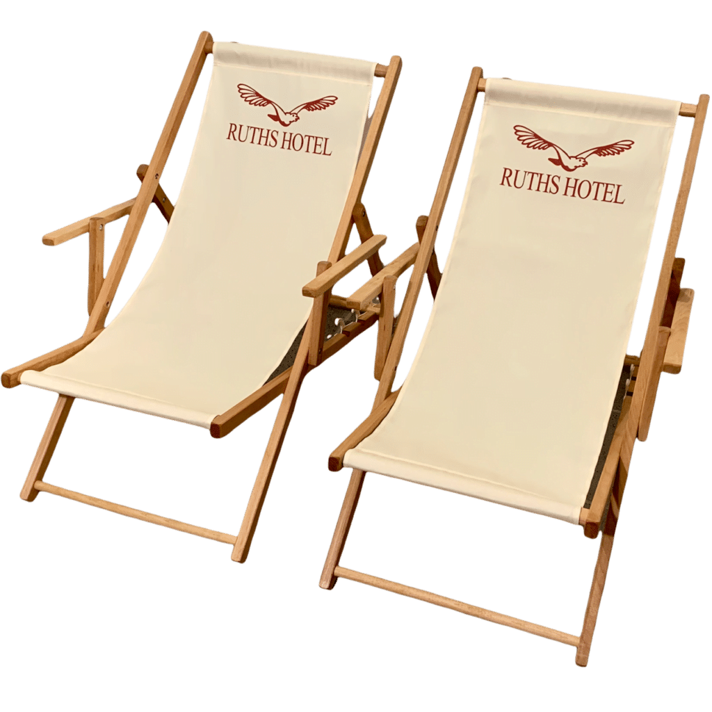 Møbler med logo som flotte strandstole